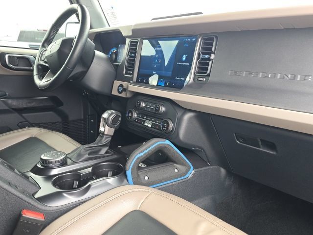 Used 2024 Ford Bronco Wildtrak AWD/4WD image 21