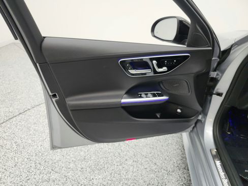 Used 2022 Mercedes-Benz C 300 Sedan image 15