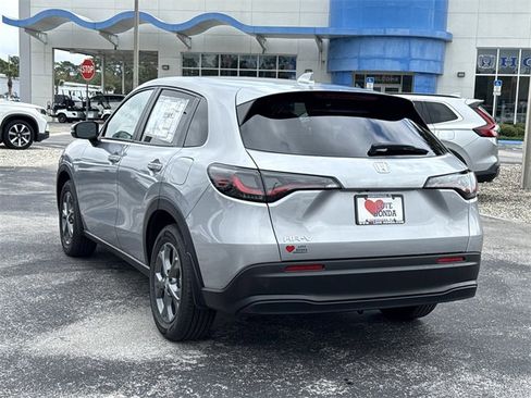 New 2026 Honda HR-V LX image 6