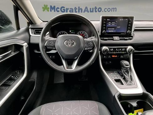 Used 2019 Toyota RAV4 XLE w/ Convenience Package AWD/4WD image 10
