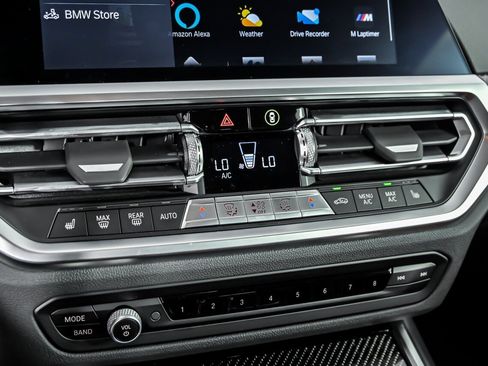 Used 2023 BMW M4 xDrive Competition AWD/4WD image 31