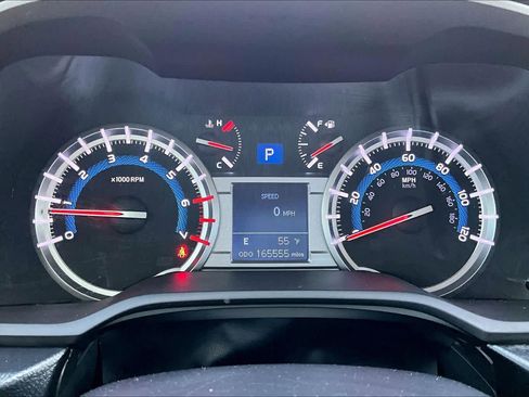 Used 2016 Toyota 4Runner SR5 Premium RWD image 26