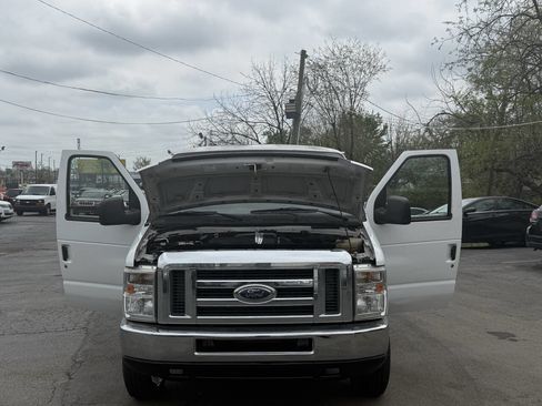 Used 2012 Ford E-250 and Econoline 250 w/ PWR Group RWD image 17