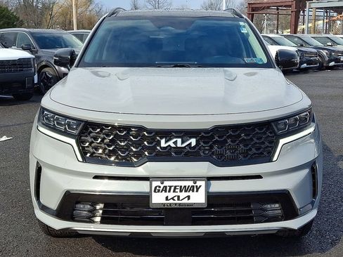 Used 2022 Kia Sorento SX image 3