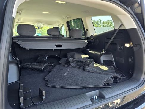 New 2026 Hyundai Ioniq 9 SE image 14