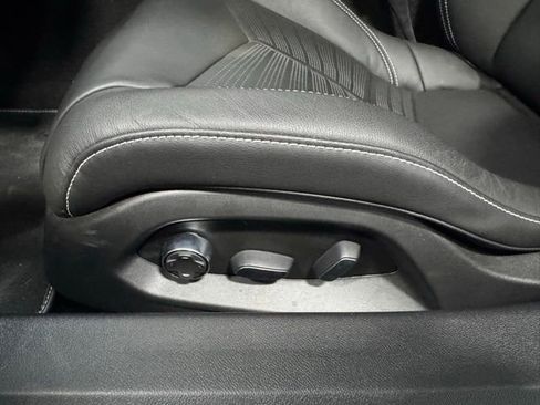 Used 2020 Chevrolet Corvette Stingray Preferred Cpe w/ 2LT Preferred Equipment Group image 27