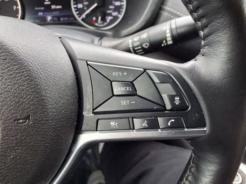 Used 2025 Nissan Sentra SV w/ All-Weather Package FWD image 14