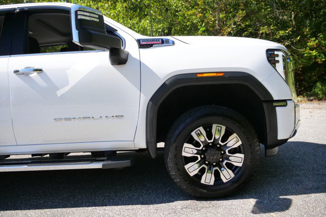 Used 2024 GMC Sierra 2500 Denali AWD/4WD image 44