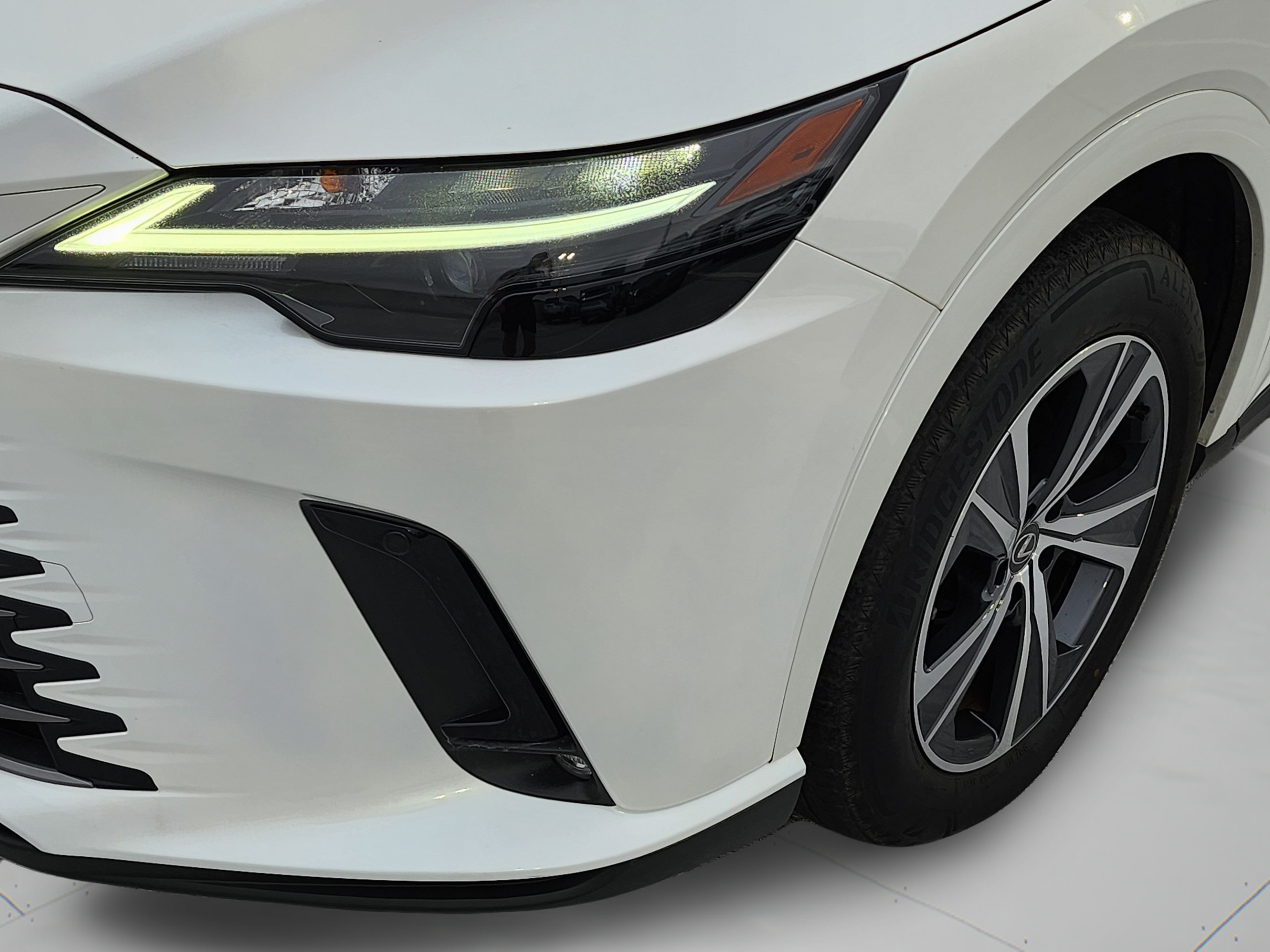 Certified 2025 Lexus RX 350 Premium FWD image 30