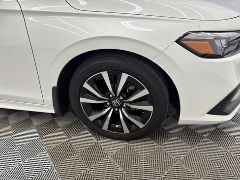 Used 2023 Honda Civic EX image 12