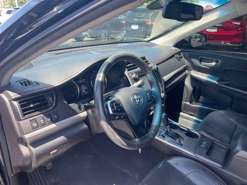 Used 2015 Toyota Camry XSE w/ Advanced Technology Package FWD image 9