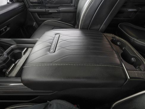 Used 2025 RAM 3500 Limited image 29