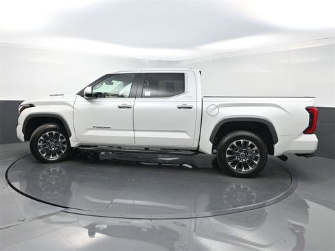Used 2024 Toyota Tundra Limited image 44