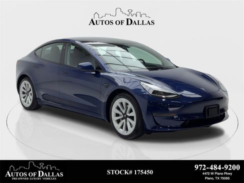 Used 2022 Tesla Model 3 Long Range image 1