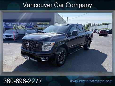 Used 2019 Nissan Titan PRO-4X w/ Pro-4x Convenience Package AWD/4WD image 3
