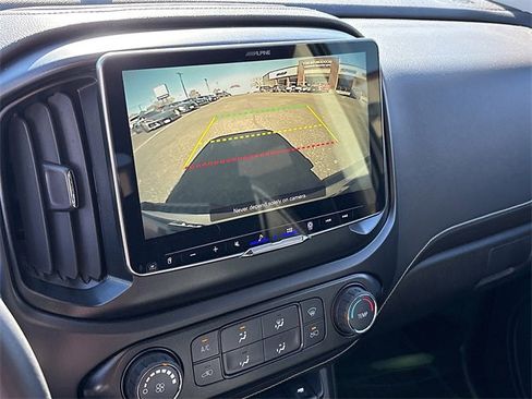 Used 2020 Chevrolet Colorado W/T w/ WT Convenience Package image 17