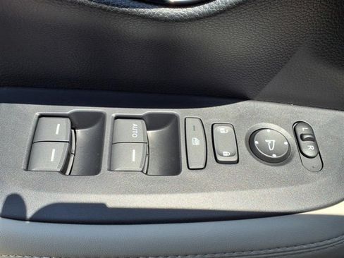 New 2027 Honda HR-V LX image 12