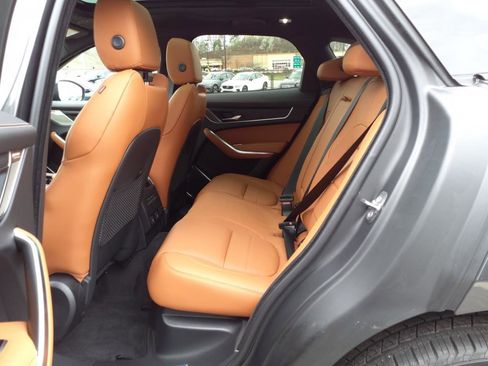 Certified 2025 Jaguar F-PACE R-Dynamic S image 11