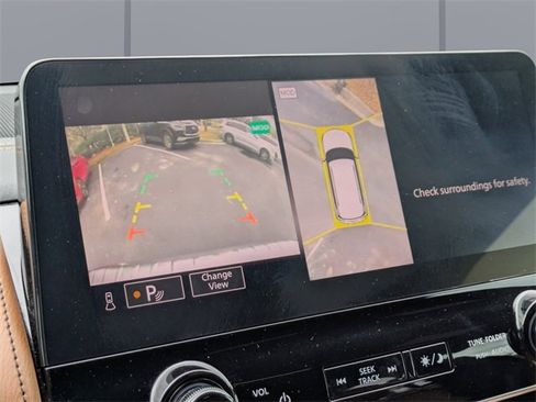 Used 2022 INFINITI QX80 Sensory w/ Cargo Package image 28