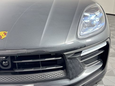 Certified 2026 Porsche Cayenne AWD/4WD image 12