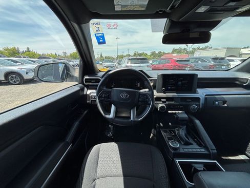 Used 2025 Toyota 4Runner SR5 RWD image 34