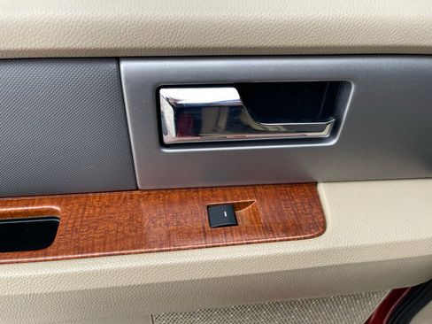 Used 2008 Ford Expedition EL Eddie Bauer image 36