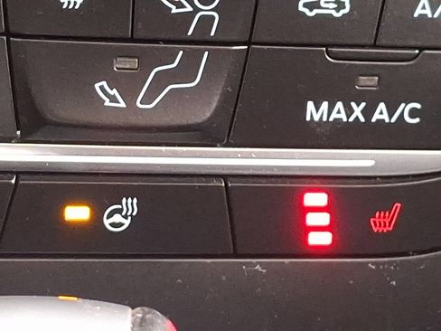 Certified 2019 Ford EcoSport SES image 25