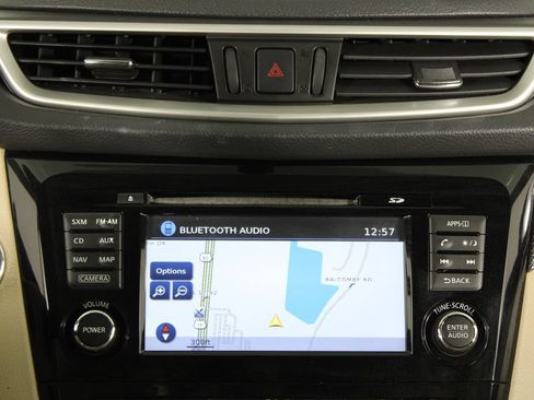 Used 2015 Nissan Rogue SL FWD image 9