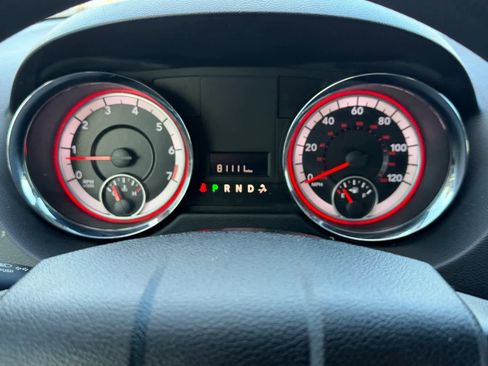 Used 2018 Dodge Grand Caravan SE w/ UConnect Hands-Free Group image 29