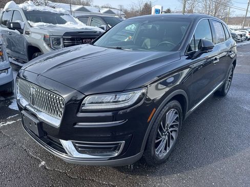 Used 2019 Lincoln Nautilus Reserve image 8