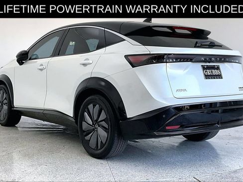 Used 2023 Nissan Ariya FWD image 15