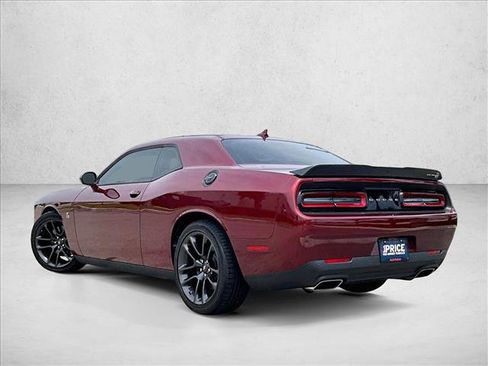 Used 2022 Dodge Challenger R/T Scat Pack RWD image 13