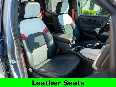 Used 2023 GMC Canyon AT4X AWD/4WD image 9