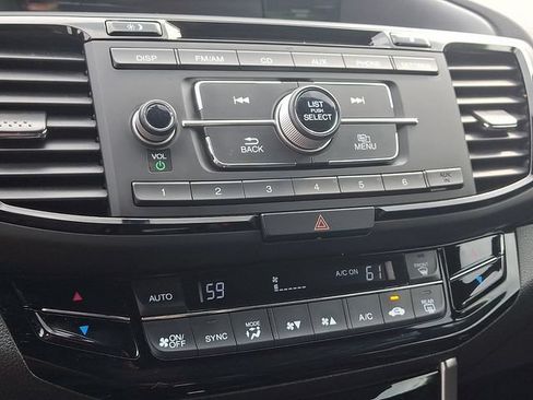 Used 2016 Honda Accord Sport image 15