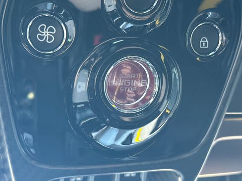 Used 2019 McLaren Senna RWD image 27