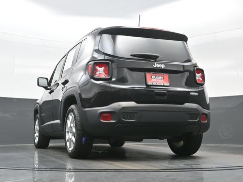 Used 2019 Jeep Renegade Latitude image 25