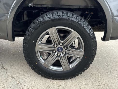 Used 2020 Ford F150 XLT w/ Equipment Group 302A Luxury image 4