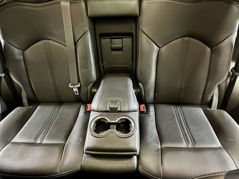 Used 2016 Cadillac SRX Premium w/ Driver Assist Package image 15