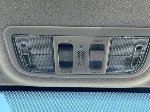 Used 2015 Honda Fit image 24