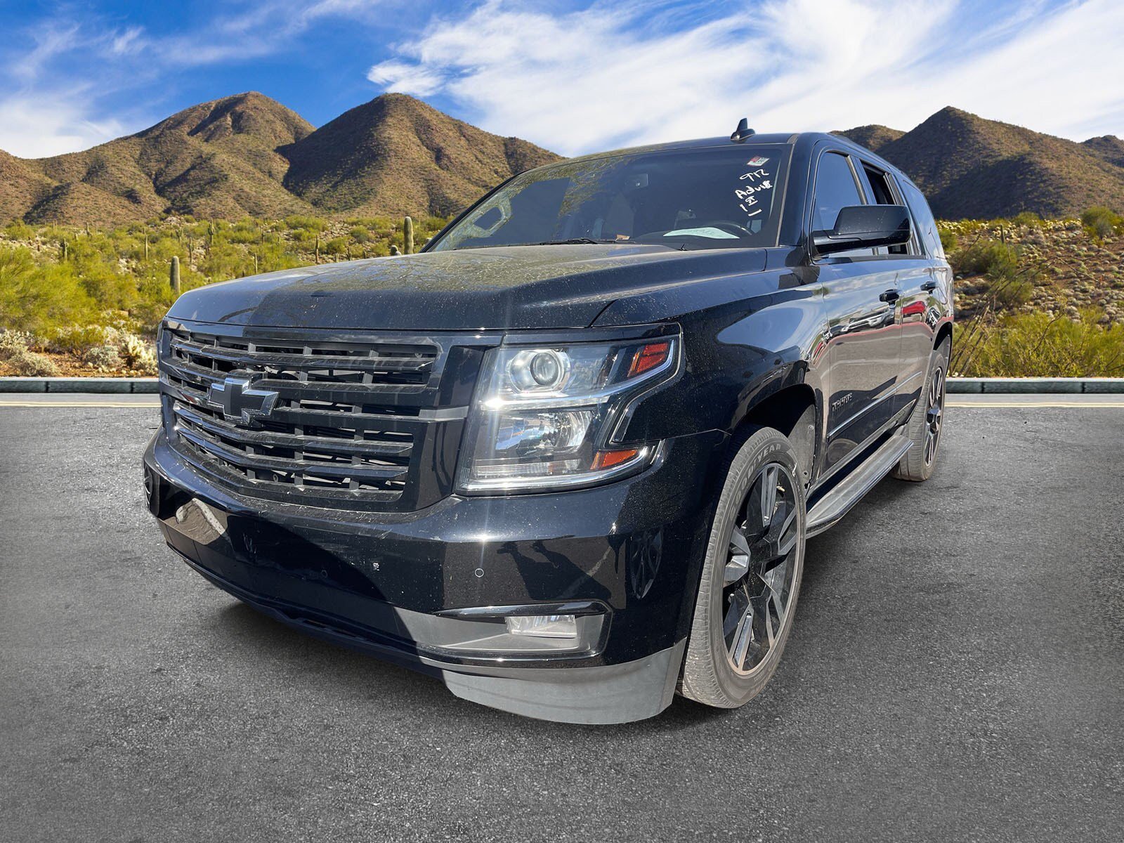 Used 2018 Chevrolet Tahoe Premier AWD/4WD image 13
