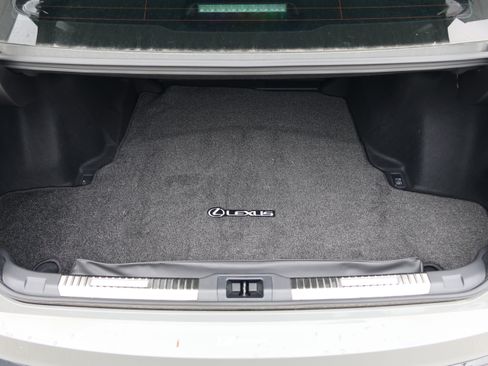 Used 2025 Lexus IS 350 F Sport RWD image 36