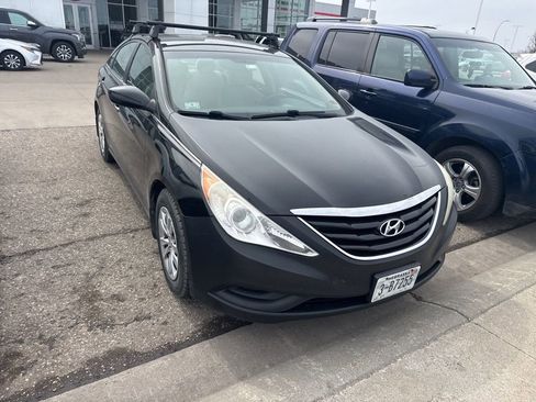 Used 2013 Hyundai Sonata GLS image 2