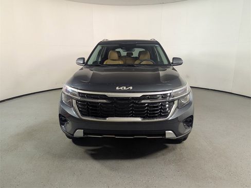 New 2026 Kia Seltos EX image 2