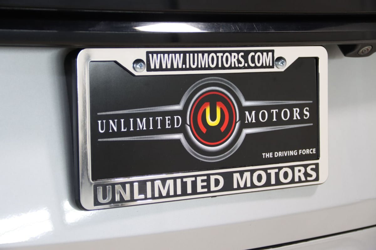 Used 2025 Land Rover Range Rover Velar Dynamic SE AWD/4WD image 13