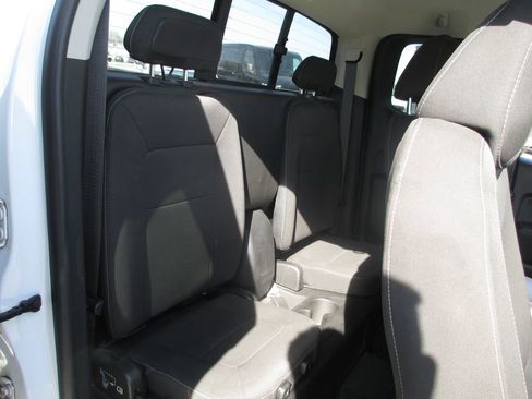 Used 2017 GMC Canyon SLE w/ SLE Convenience Package image 20