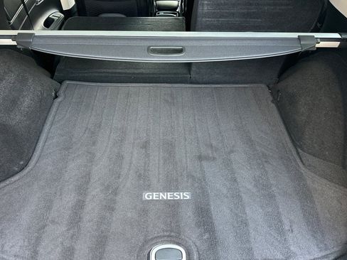 Used 2023 Genesis GV70 2.5T w/ Select Package AWD/4WD image 19