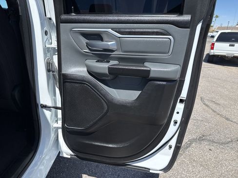 Used 2022 RAM 1500 Big Horn AWD/4WD image 30