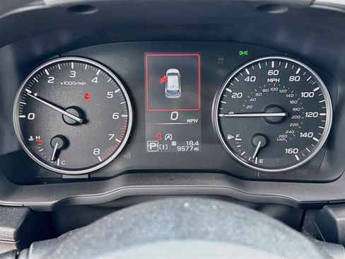 Used 2025 Subaru Impreza 2.0i Sport AWD/4WD image 12