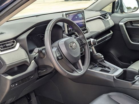 Used 2024 Toyota RAV4 XLE Premium image 14