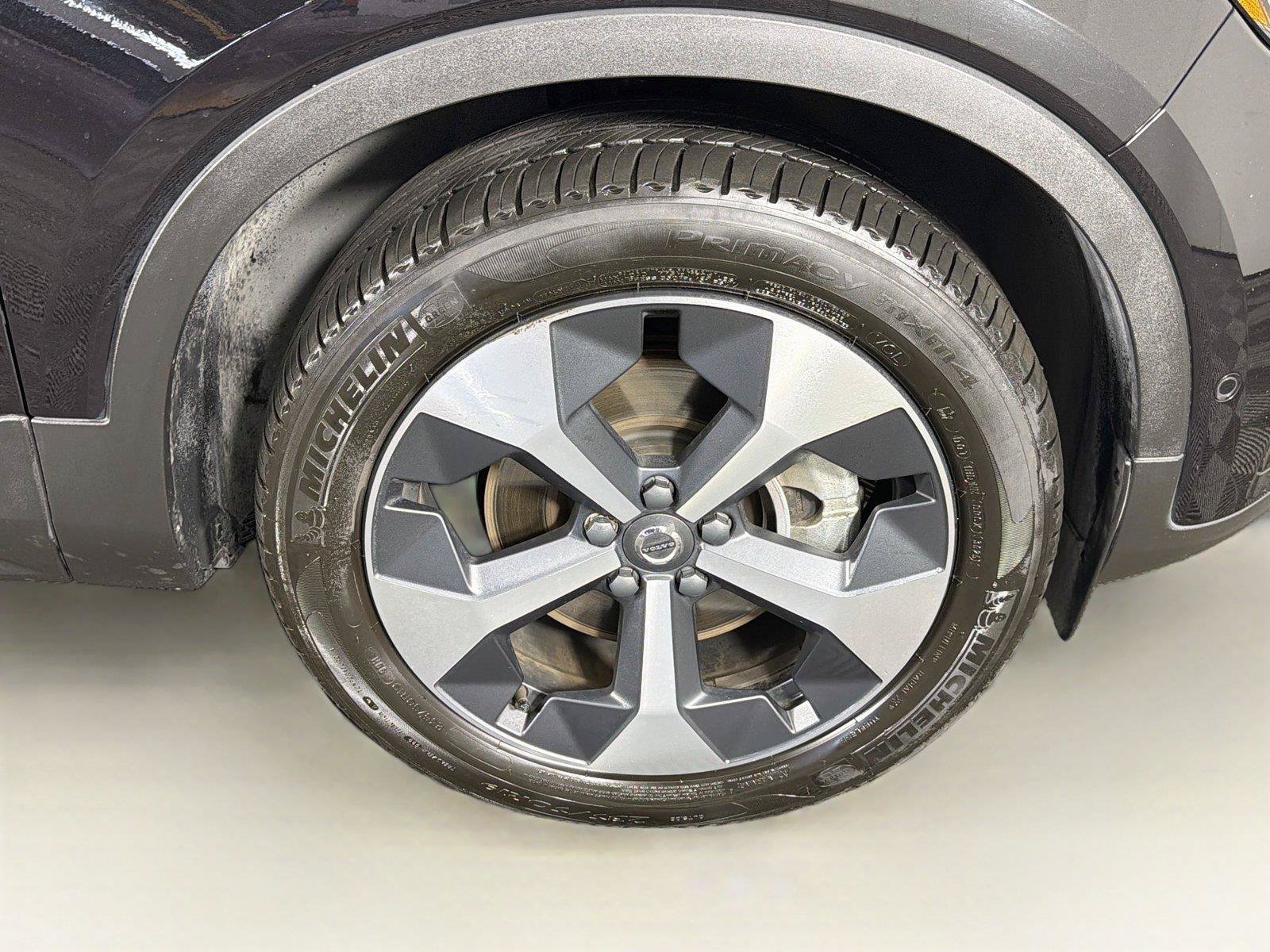 Used 2026 Volvo XC40 B5 Plus AWD/4WD image 37